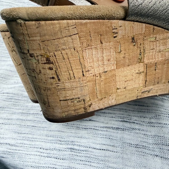 Clarks Artisan Stash Hale Champagne Metallic Cork Wedge Slingback Sandals Size 9 - Picture 6 of 9